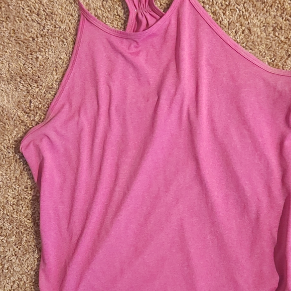 2 Old Navy Womens Tank tops - Picture 4 of 7